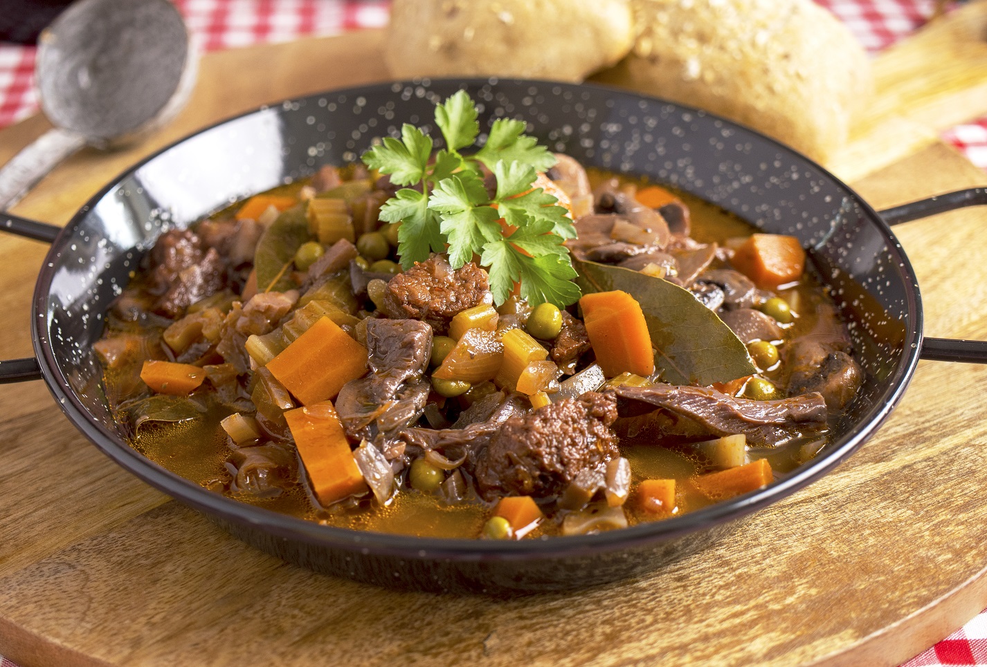 Vegan bourguignon met seitan Helen cooks and Helen bakes